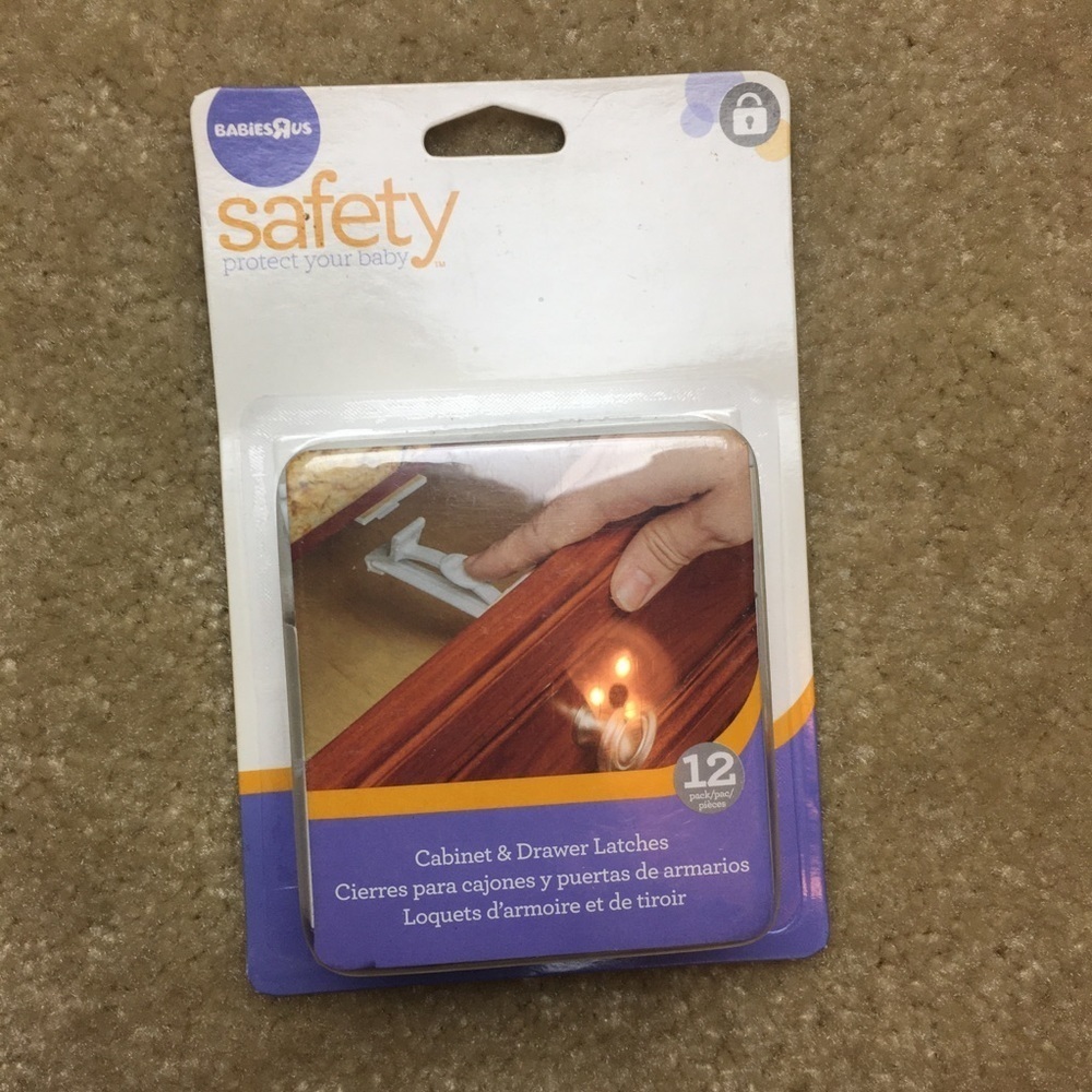 BabiesRUs Cabinet & Drawer Safety Latches NIB